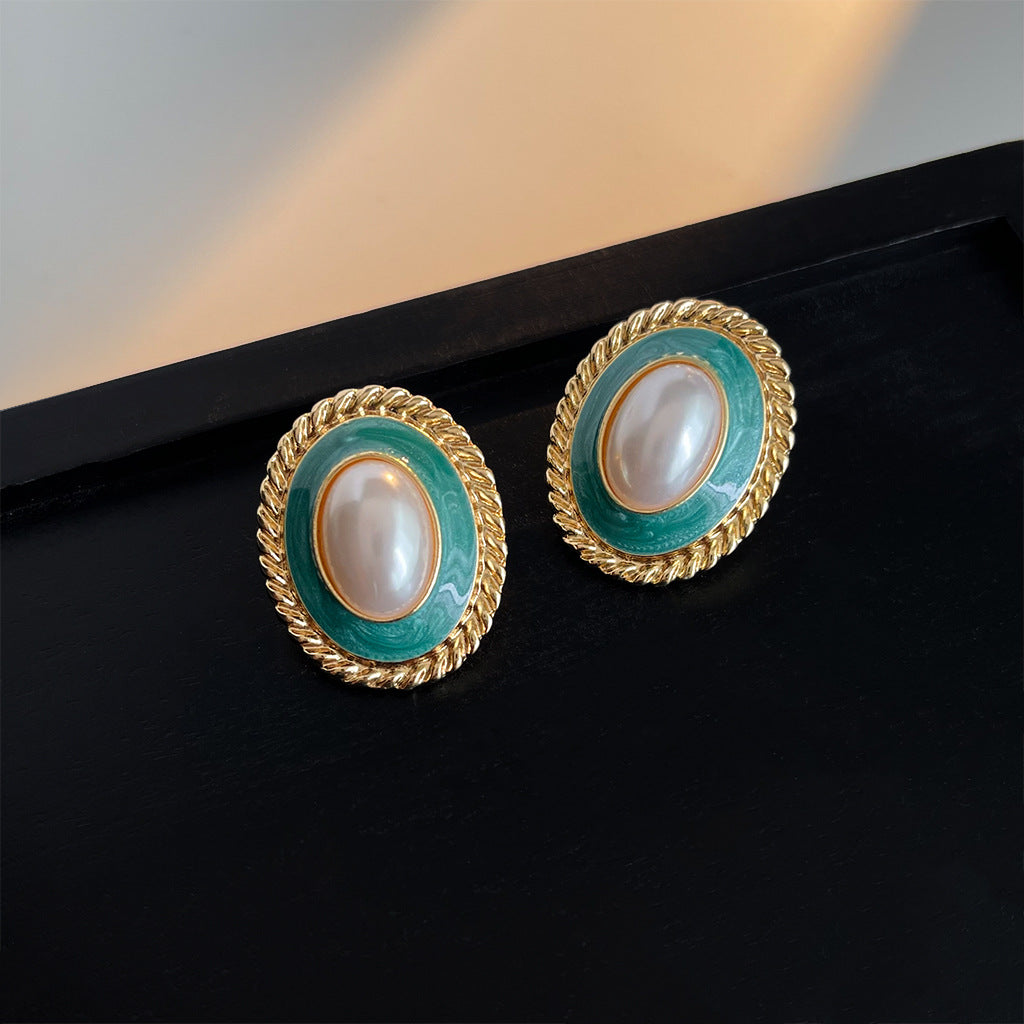 Wholesale Vintage emerald diverse shaped zircon earrings