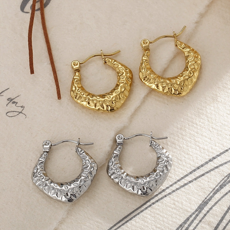 Wholesale Retro Geometric Irregular C Shape Polka Dot Gold Plated Earrings