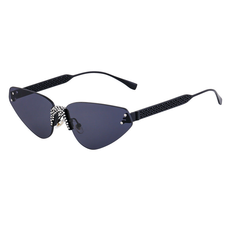 Wholesale Fashion Frameless Diamond Outdoor Street Shooting Sunglasses