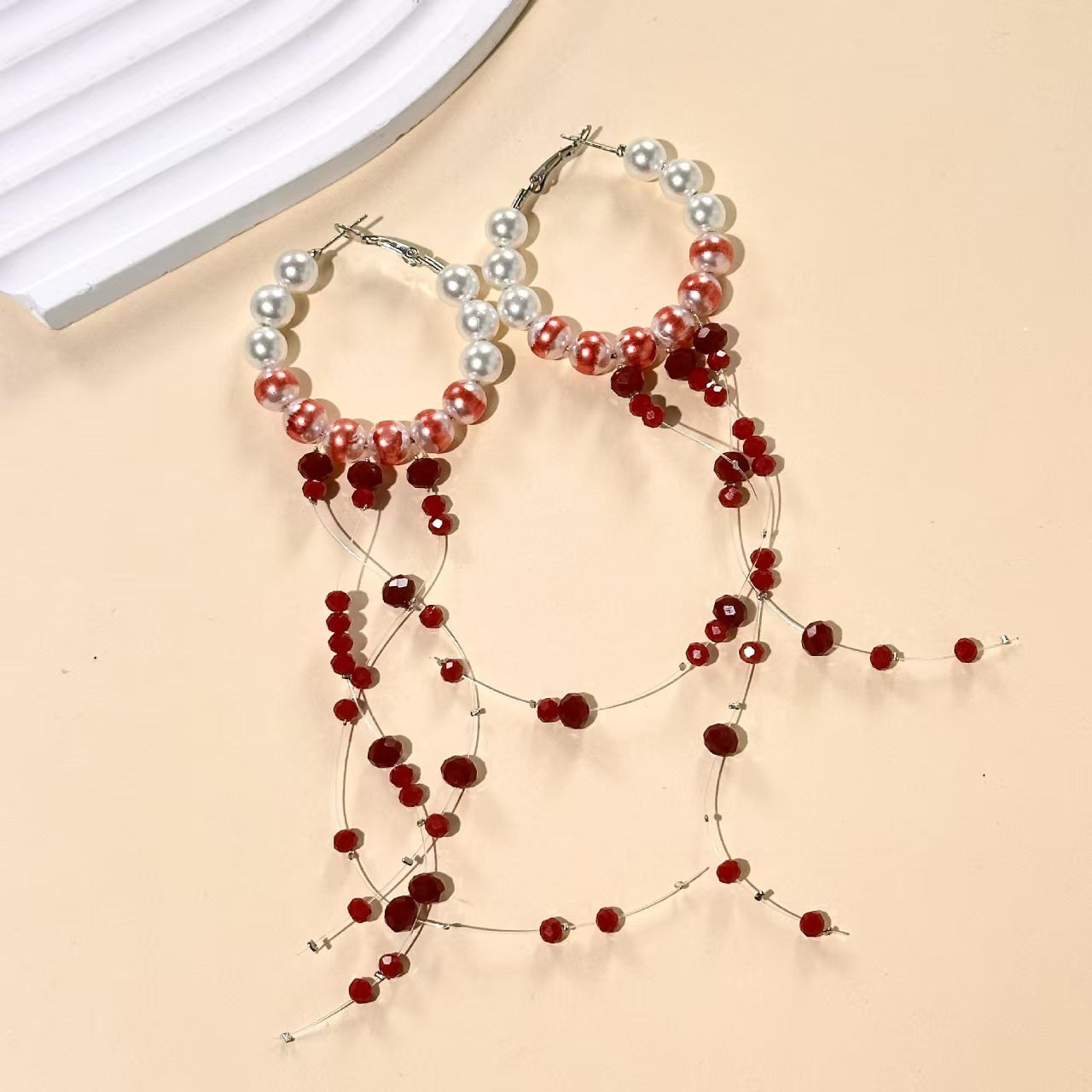 Wholesale Dripping Blood Pearl Necklace