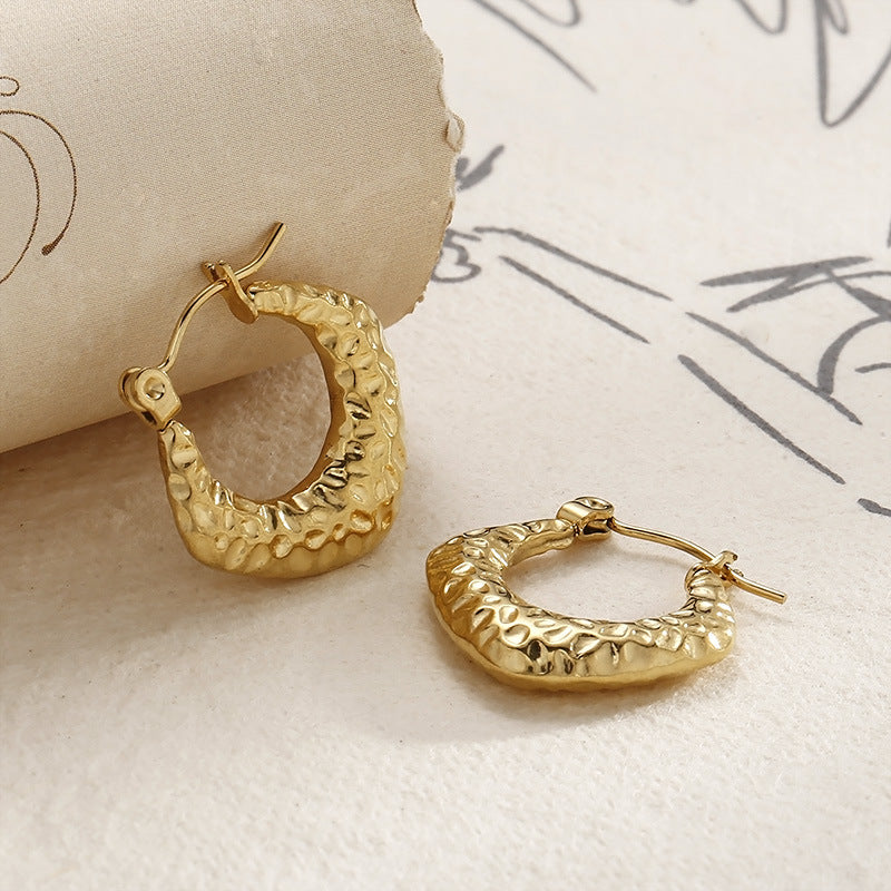 Wholesale Retro Geometric Irregular C Shape Polka Dot Gold Plated Earrings