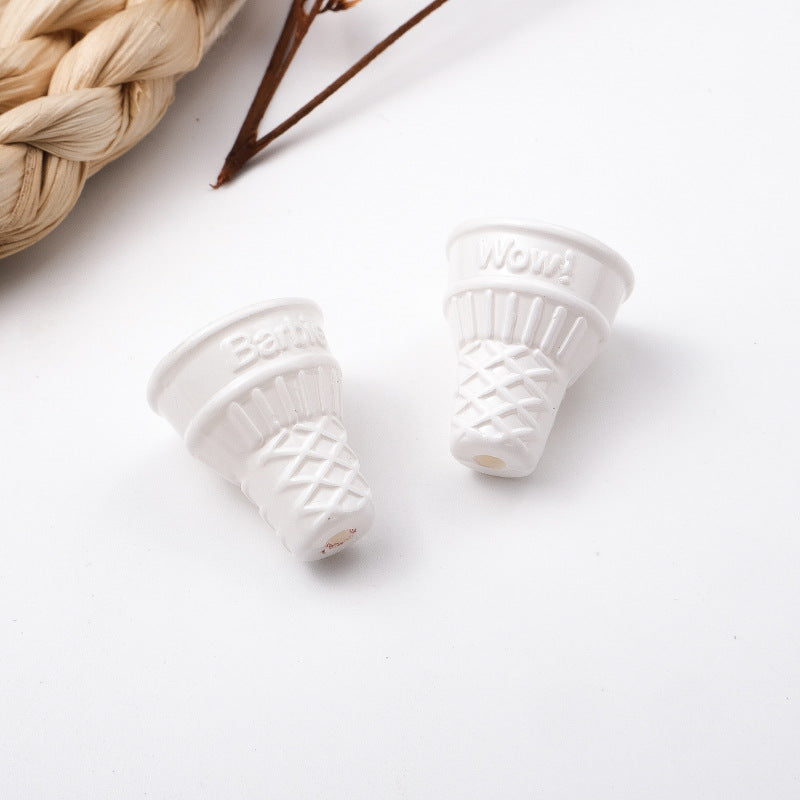 穴あきアクリルビーズ付き100個/パックのカラーコーンベイクドペイントアイスクリームの卸売