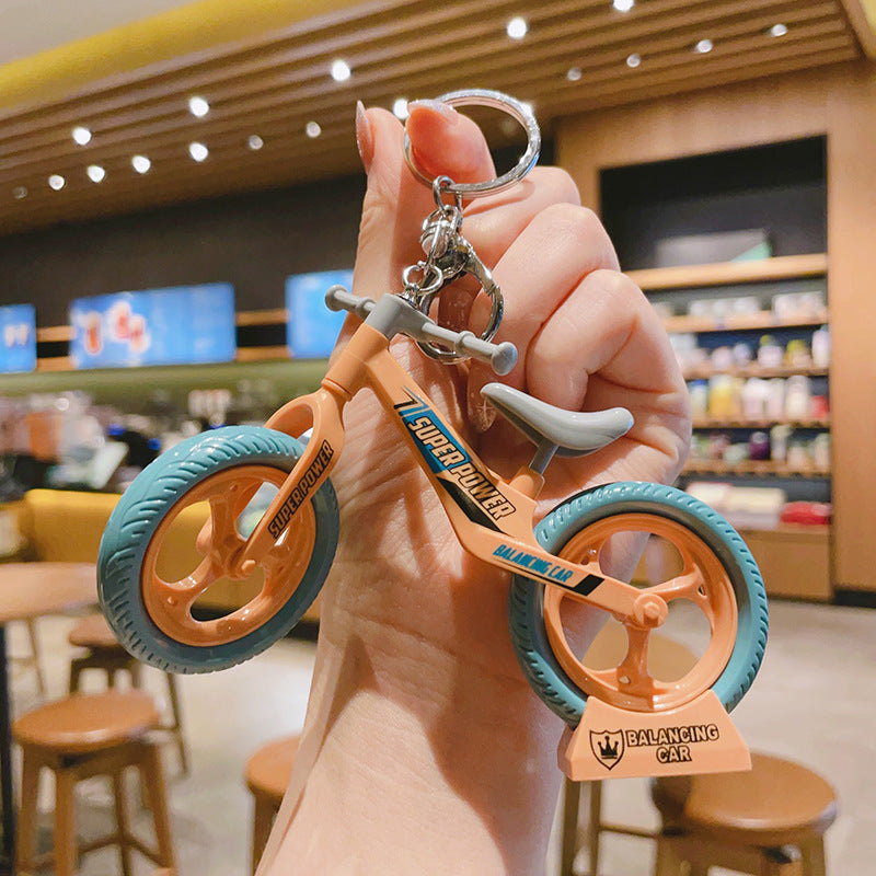 Wholesale Plastic Bicycle Keychain
