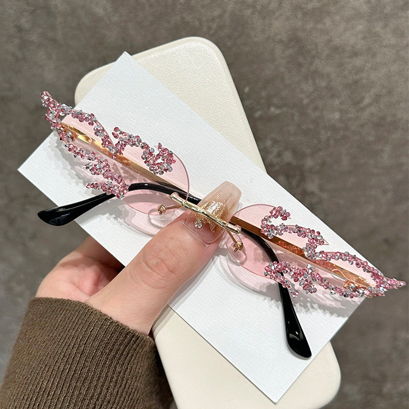 Wholesale Flame diamond personalized trendy sunglasses