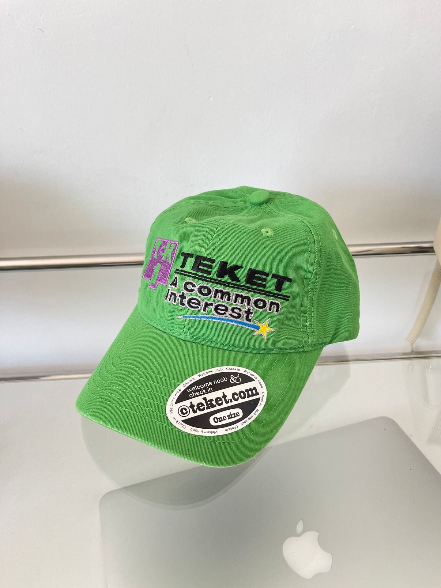 Wholesale Retro Letter Embroidery Soft Top Contrast Color Baseball Cap