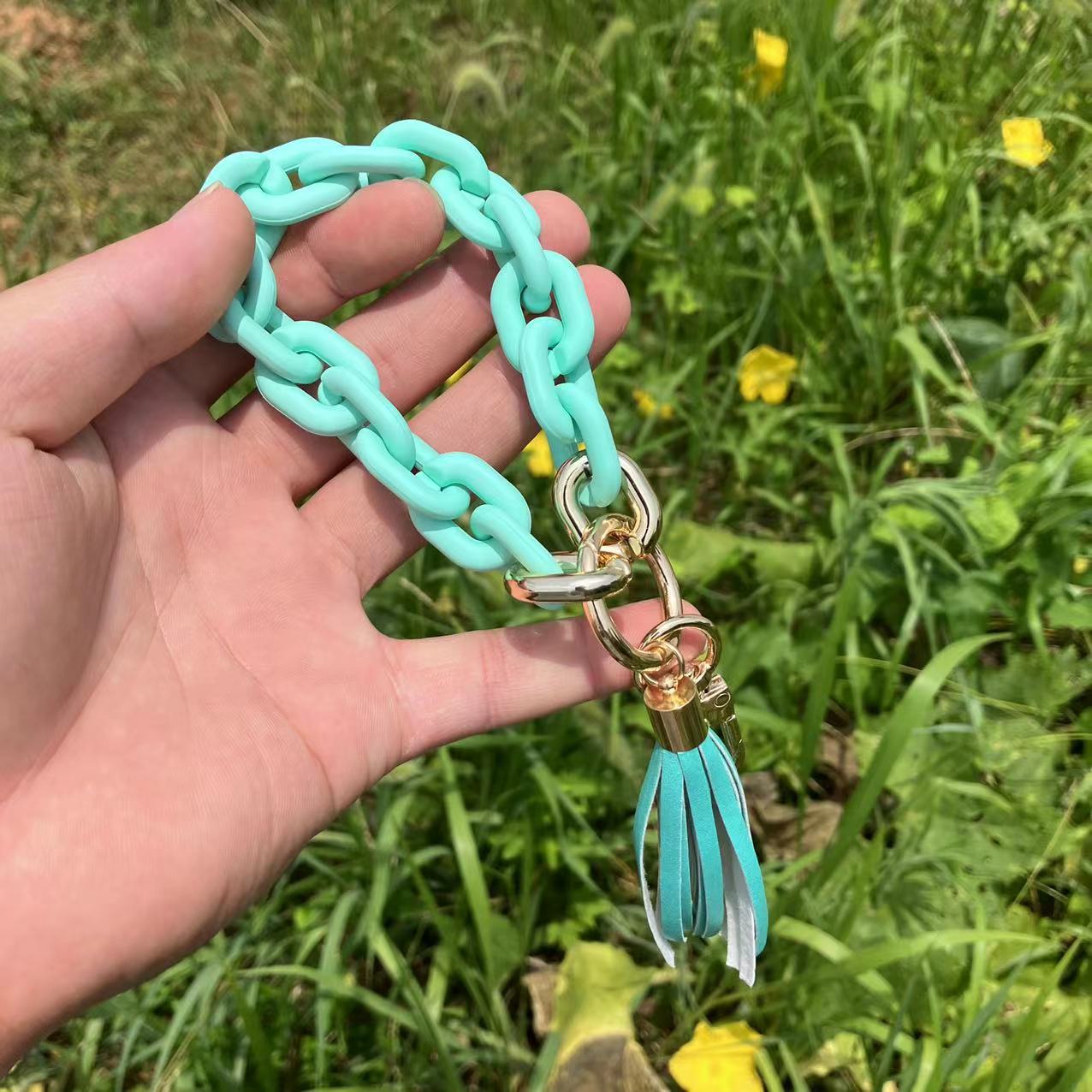 Wholesale Acrylic Colorful Bracelet Keychain