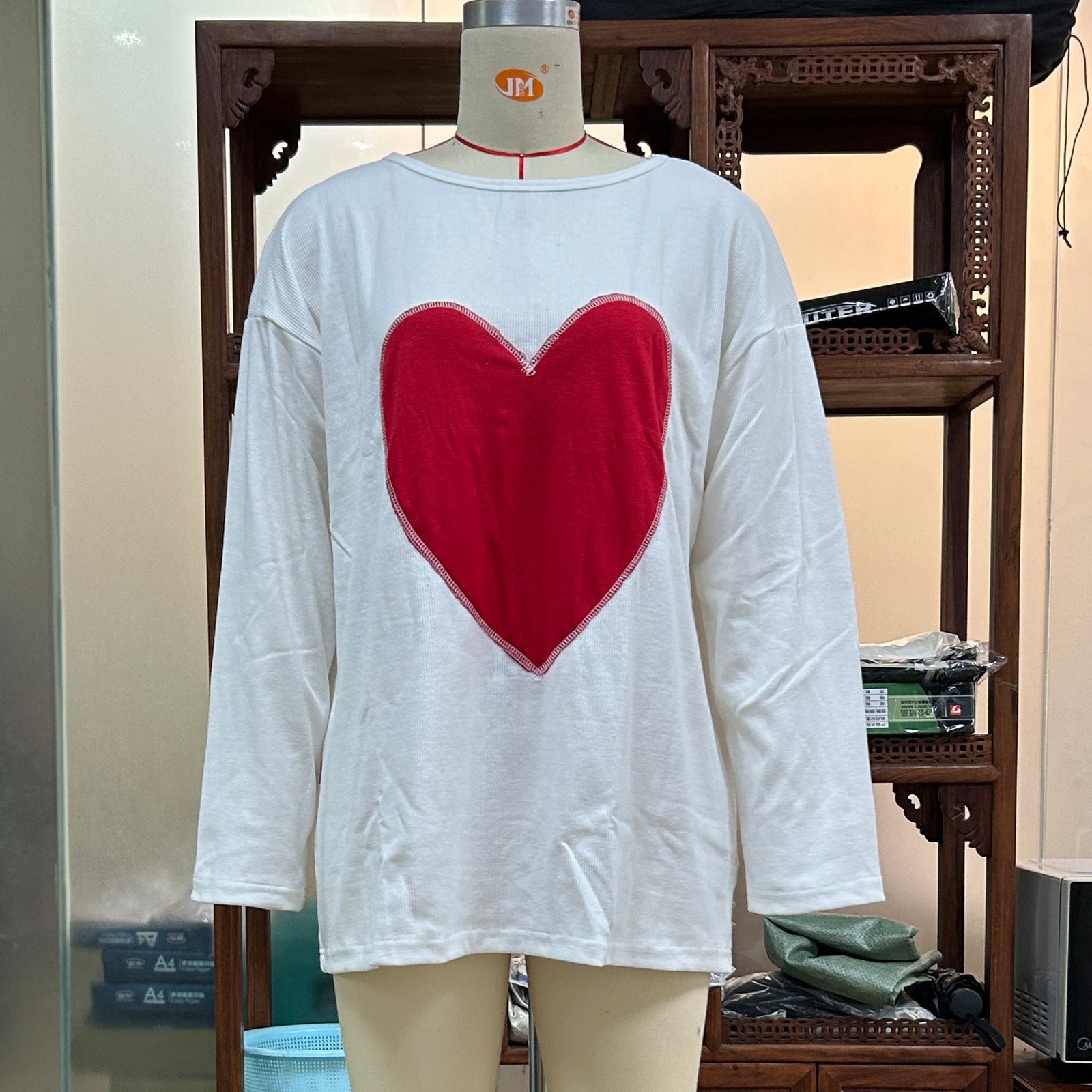 Wholesale Women's Long Sleeve Round Neck T-shirt Valentine's Day Loose Casual Pullover Top Spring and Autumn