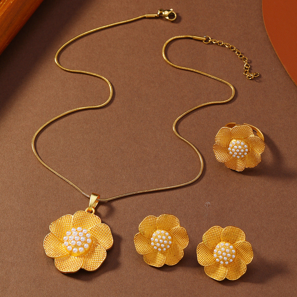 Wholesale Exaggerated Flower Alloy Pearl Vintage Jewelry Set