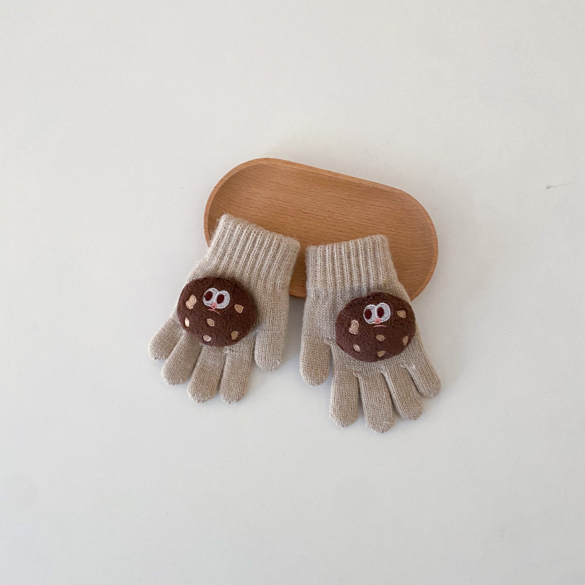 Wholesale children' s winter cartoon warm gloves