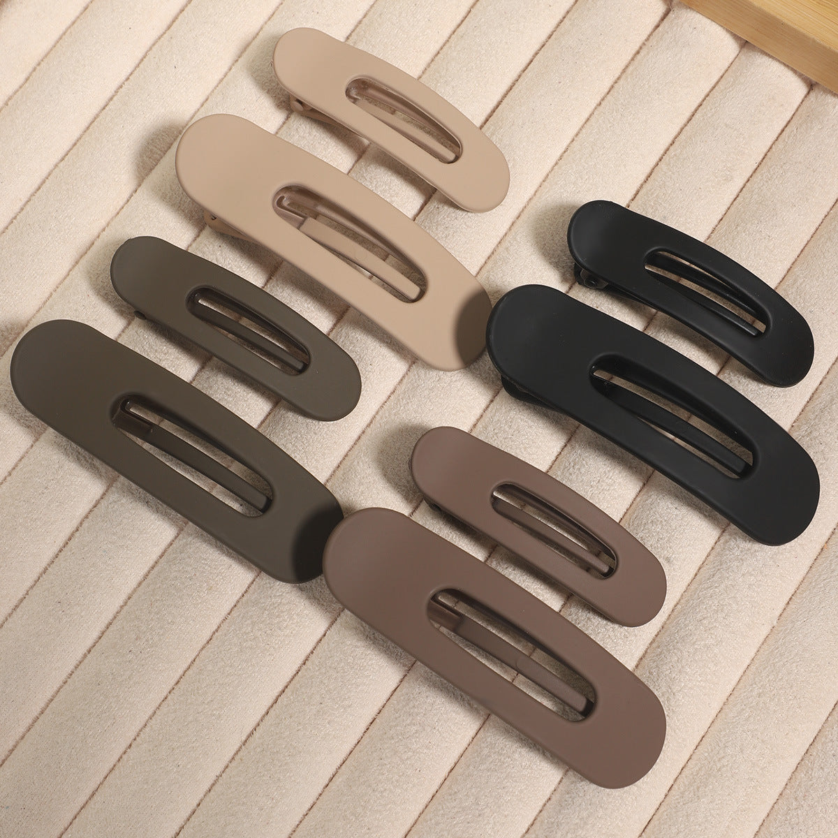 Wholesale Duckbill Clip Advanced Sense Hollow Oval Hairpin