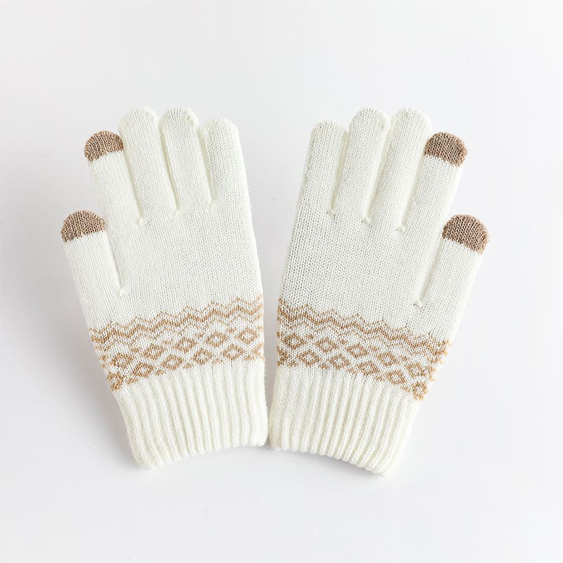 Wholesale Cute and Warm Knitted Gloves for Cold Protection