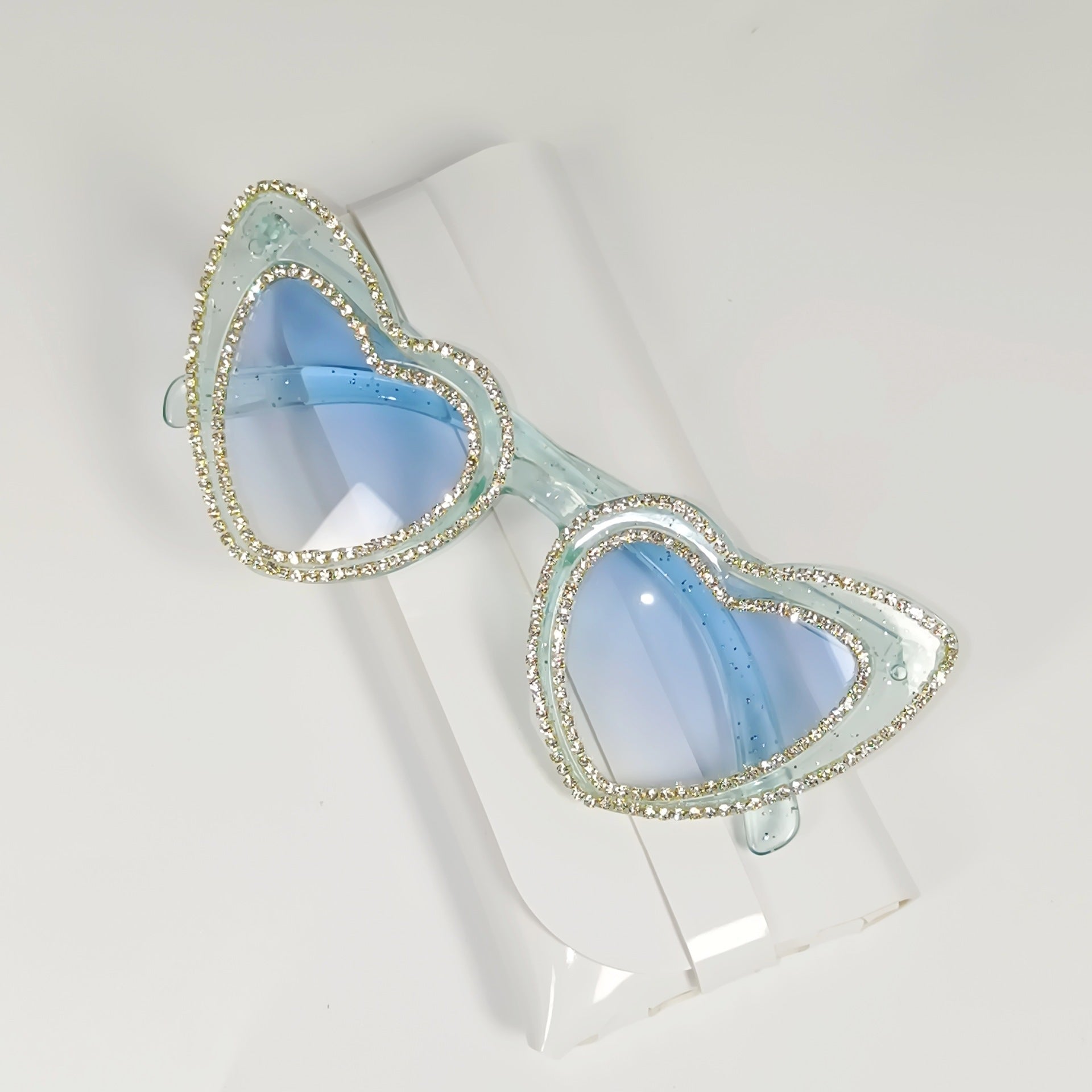 Wholesale Stylish Sunglasses with Diamonds