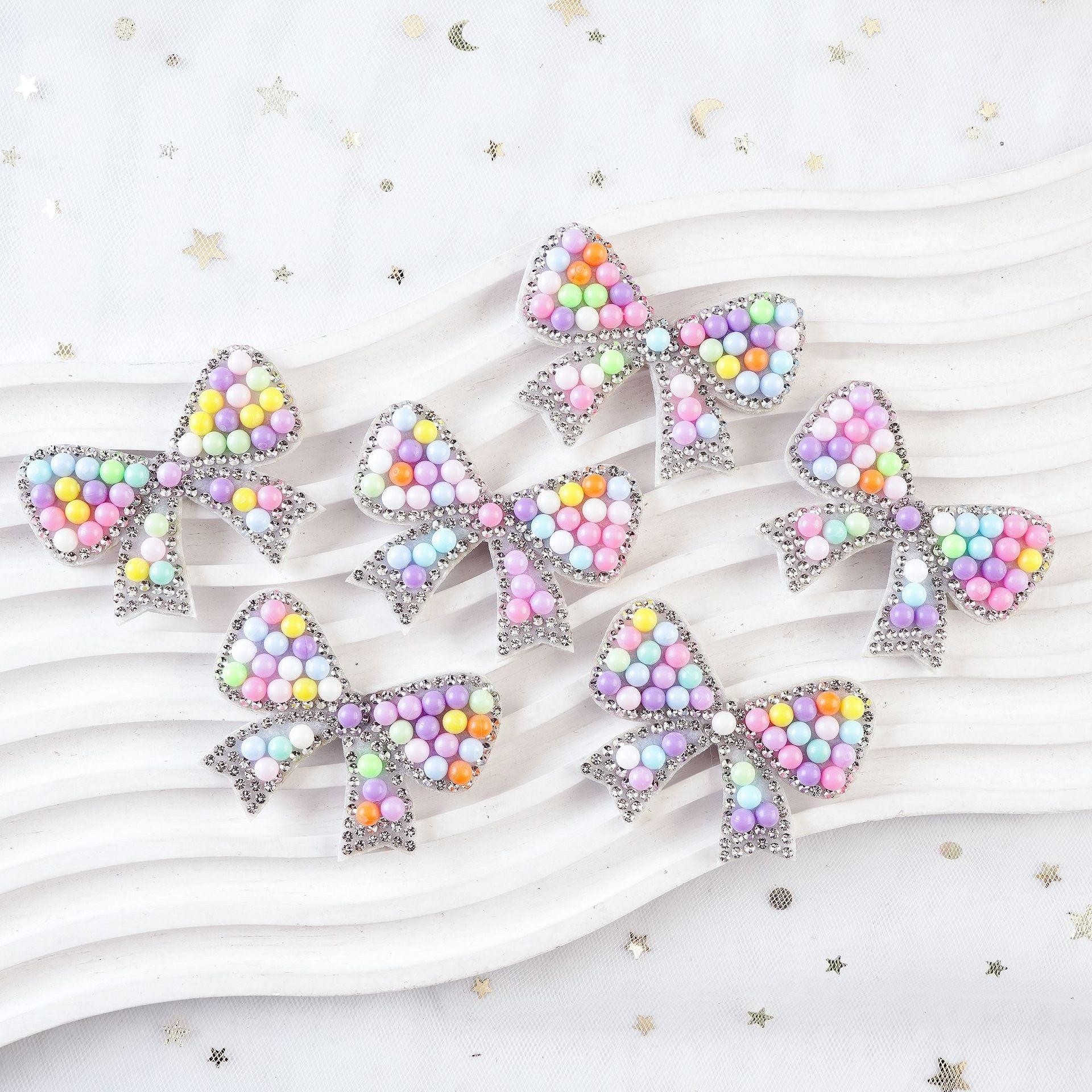 Wholesale 10pcs Cartoon bow colored pearl rhinestone embroidery DIY Patches