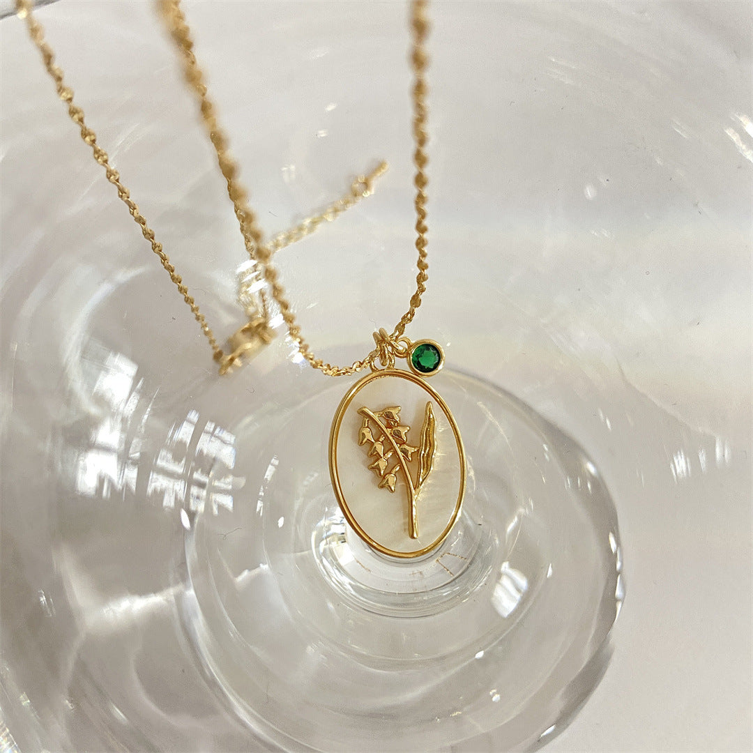 Wholesale December floral oval shell pendant collarbone chain