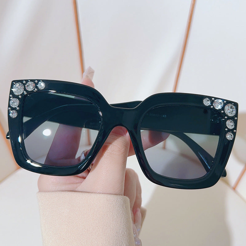 Wholesale Square Diamond Studded Fashion Sunglasses