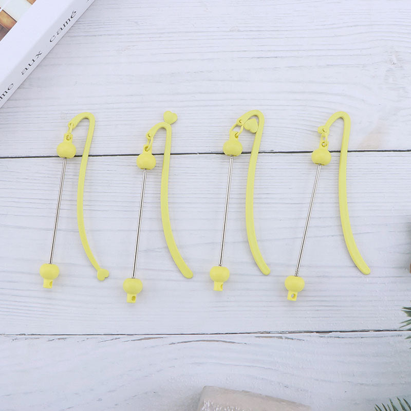 Wholesale New Diy Beaded Bookmarks Children Students Cute Book Clip Pendant Creative Love Five-pointed Star Butterfly Beaded Bookmarks