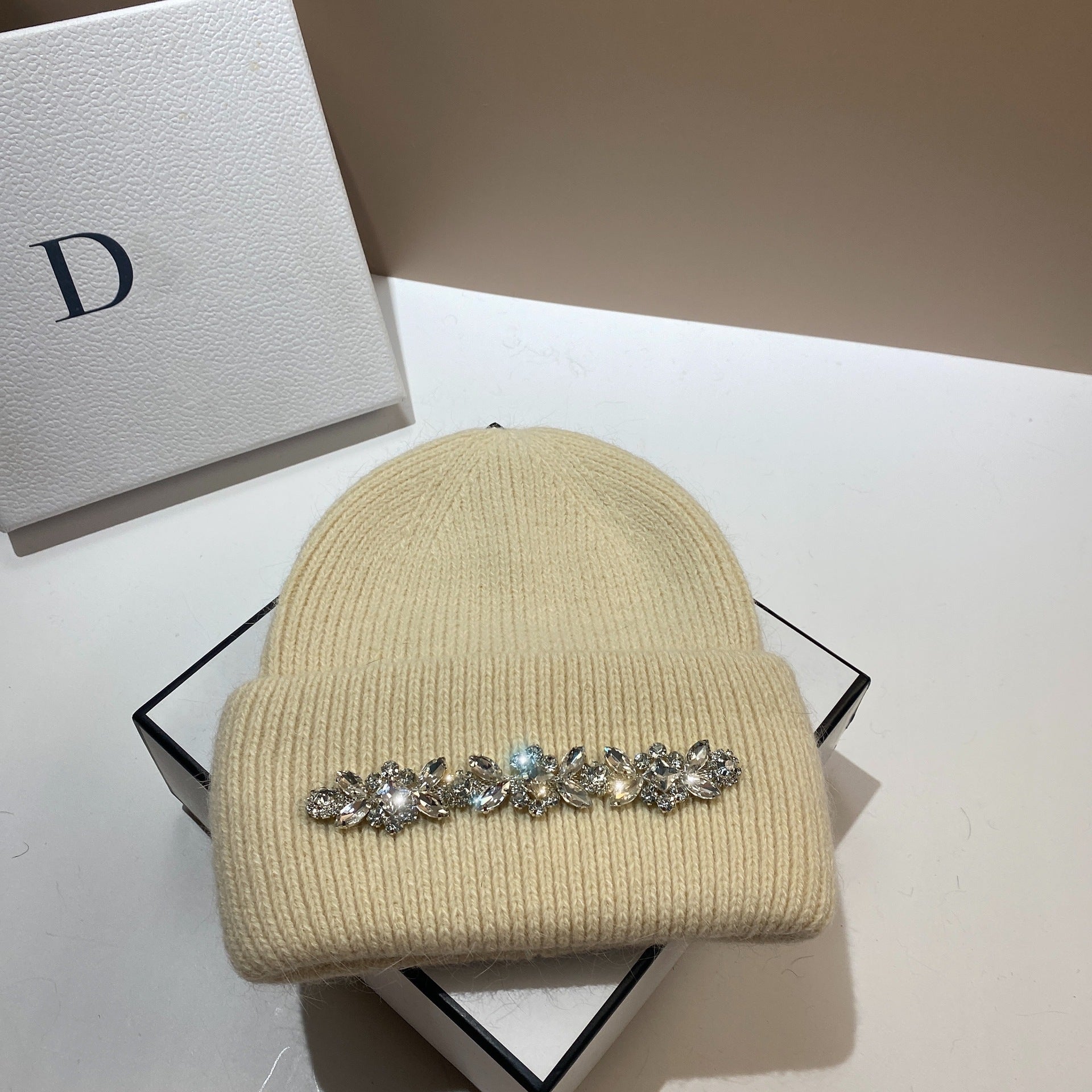 Wholesale Fashion Diamond Rabbit Fur Knitted Hat