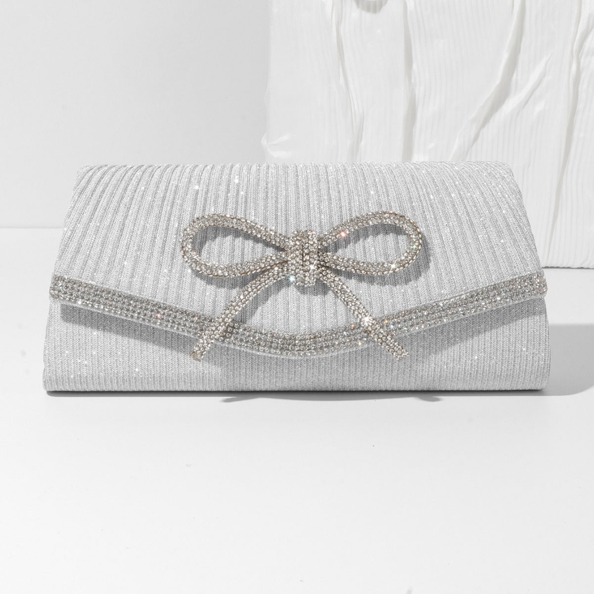 Wholesale Fashionable evening bag diamond bow chain crossbody clutch