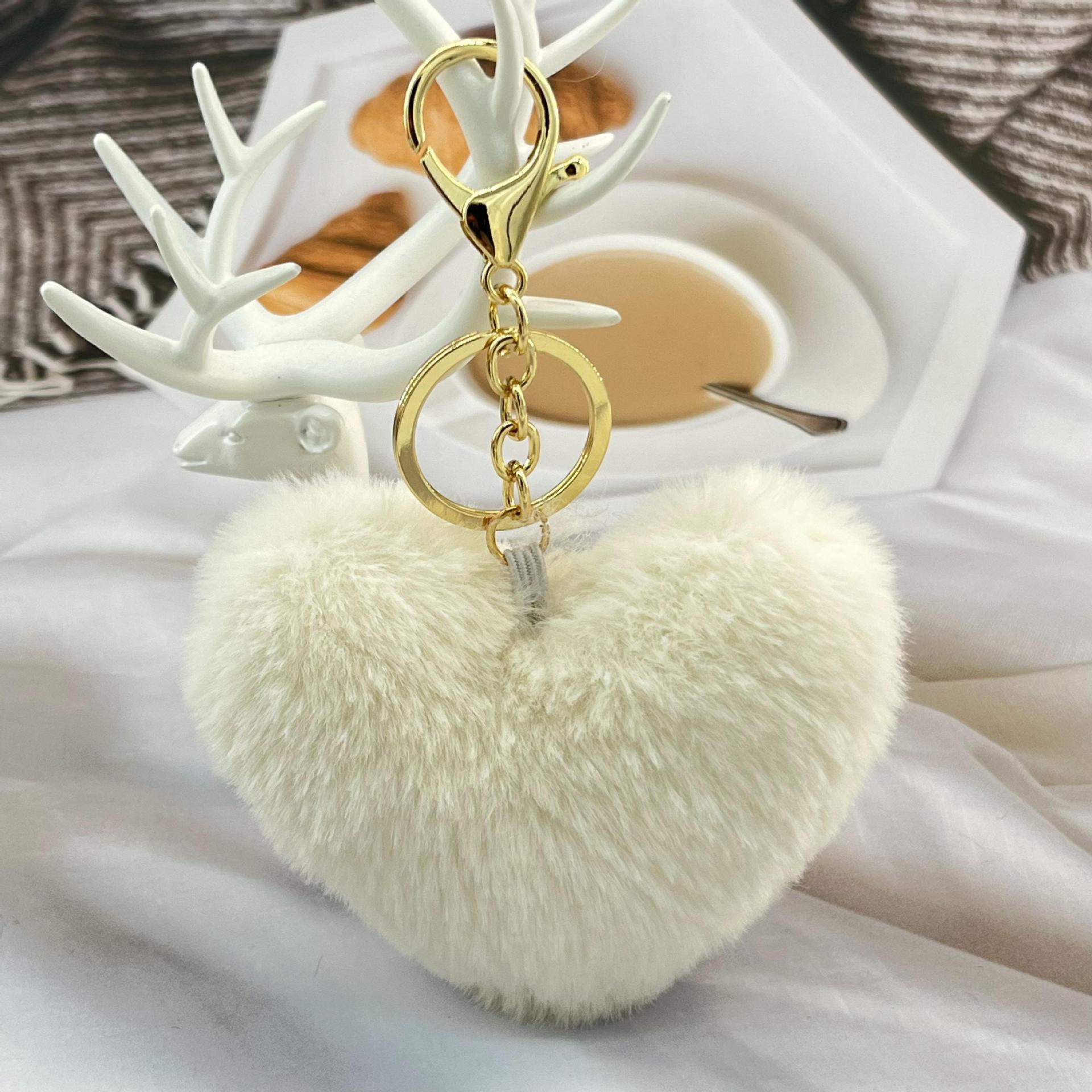 Wholesale Plush Peach heart keychain