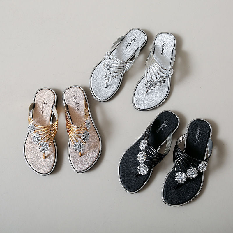 Wholesale Women's Summer Flat Bottom Three Flowers with Diamond silver Beach Sandals