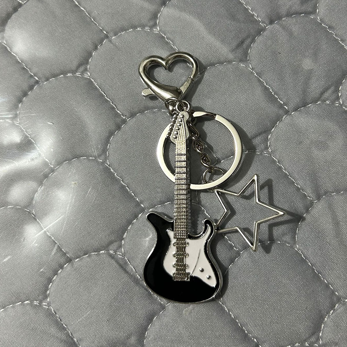 Wholesale Y2K Spice Girl Guitar Pentagram Bag Charm Keychain