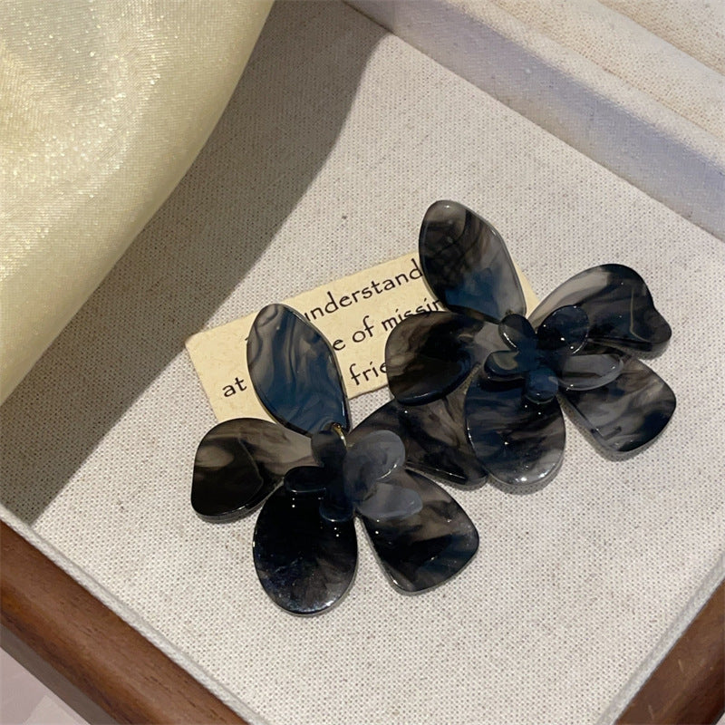 Wholesale Gardenia White Coffee French Retro Flower Earrings