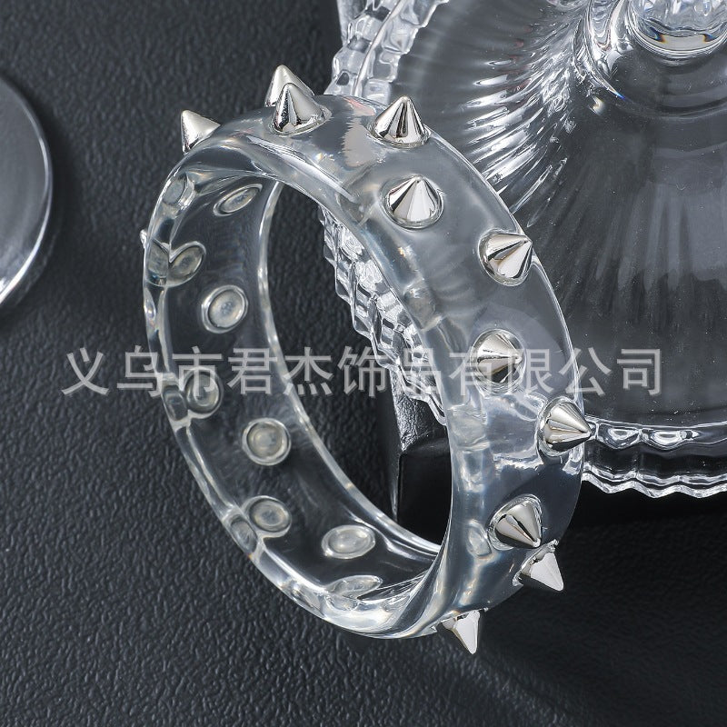 Wholesale Trendy and domineering punk rivet  bracelet