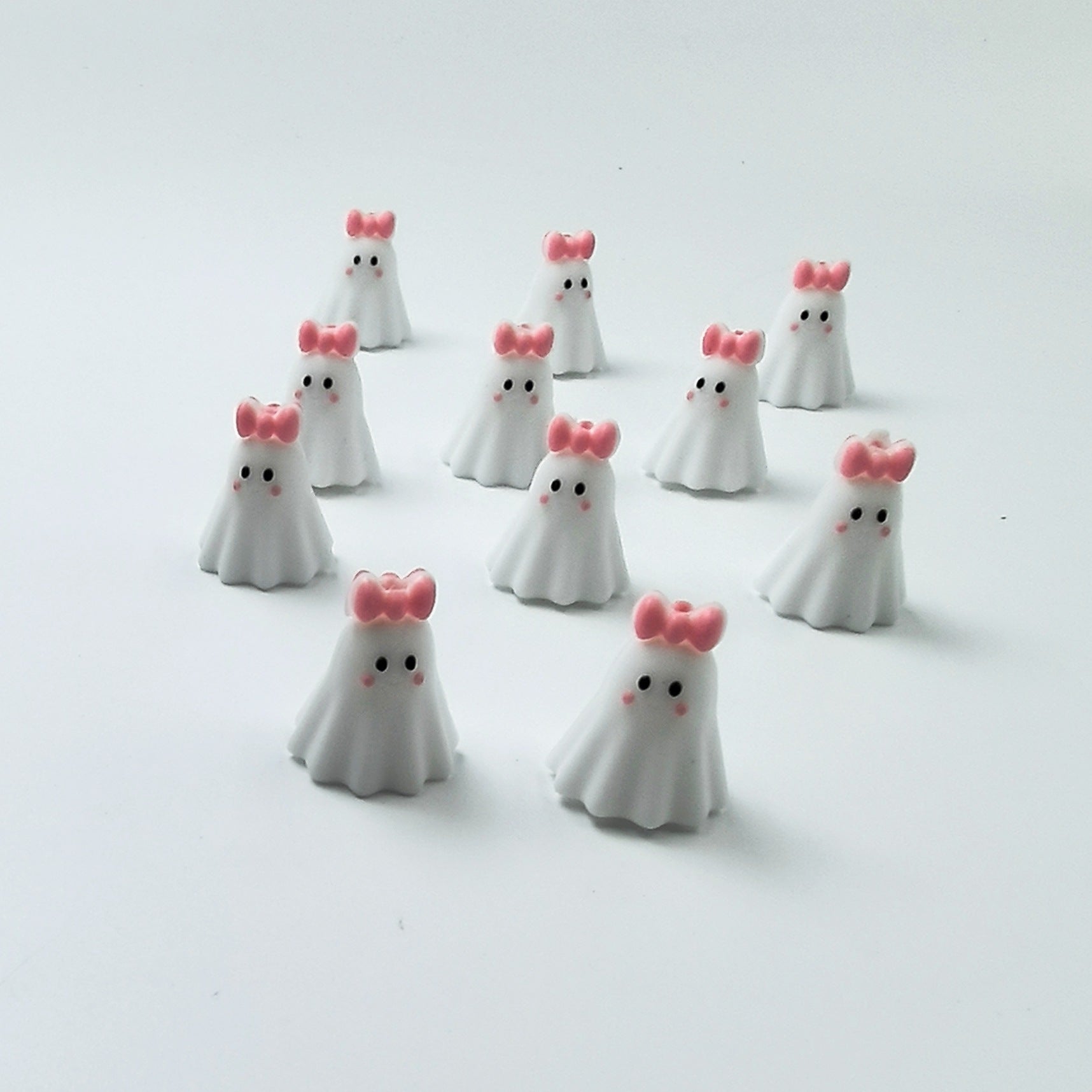 Wholesale 10pcs 3D Hot Sale Halloween Hot Sale White Ghost Three-dimensional Silicone Cartoon DYI Beads