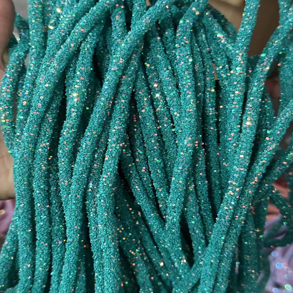 Wholesale  Diy seven-color sequin drill pipe glitter powder rope with rubber hose rainbow shoes and hats drill decorative rope jewelry