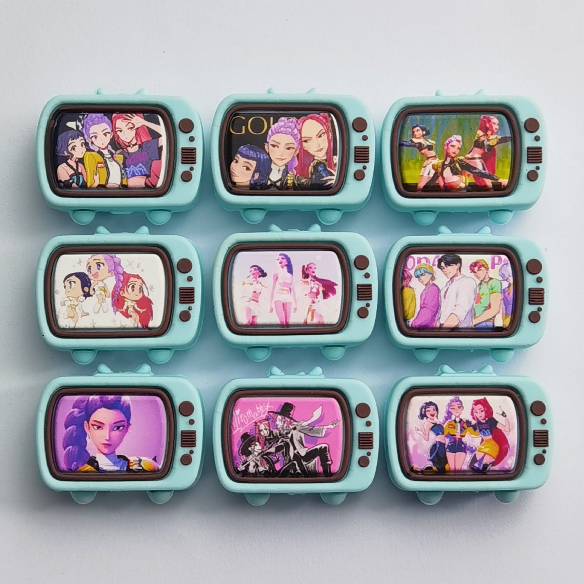 Wholesale 30pcs/pack Silicone printed 3D TV silicone jewelry loose beads