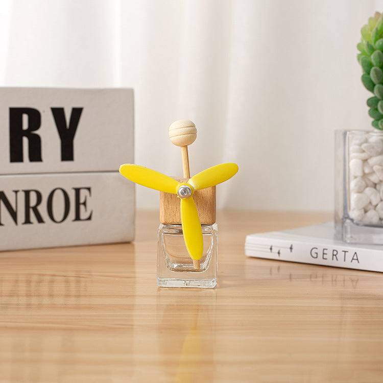 Wholesale Spiral Square Air Outlet Perfume Bottle Car Decoration