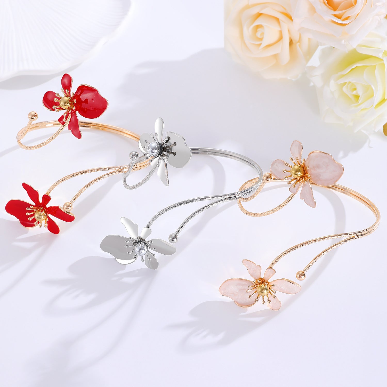 Wholesale Gold Butterfly Rhinestone Open Arm Cuff Metal Flower Hollow Design Fashion Jewelry Accessory Everyday Wear Gift Boutique Resale