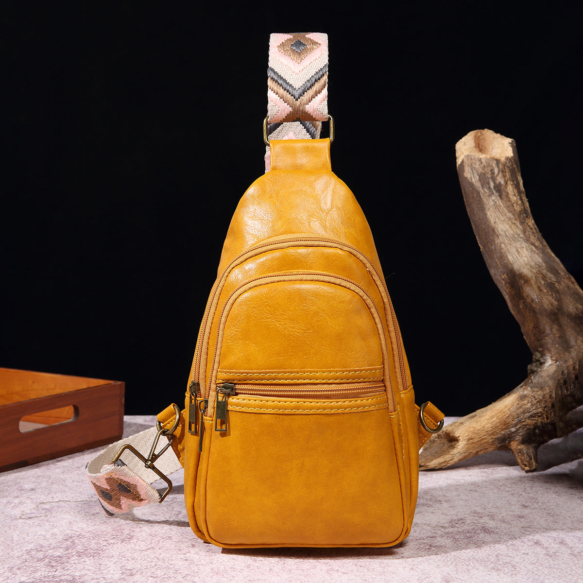 Wholesale Retro Casual Chest Bag PU Solid Color Crossbody Bag Bohemian Style Waist Bag