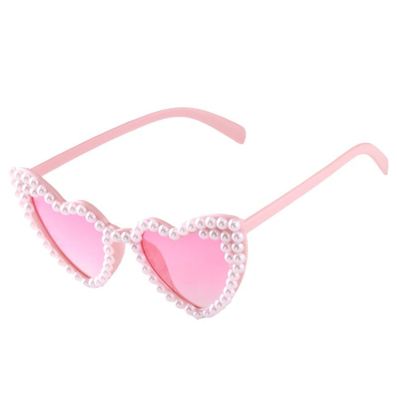 Wholesale Handmade Point Pearl Love Sunglasses Party Sunglasses Women's Fashion Heart Glasses Valentine's Day Gift