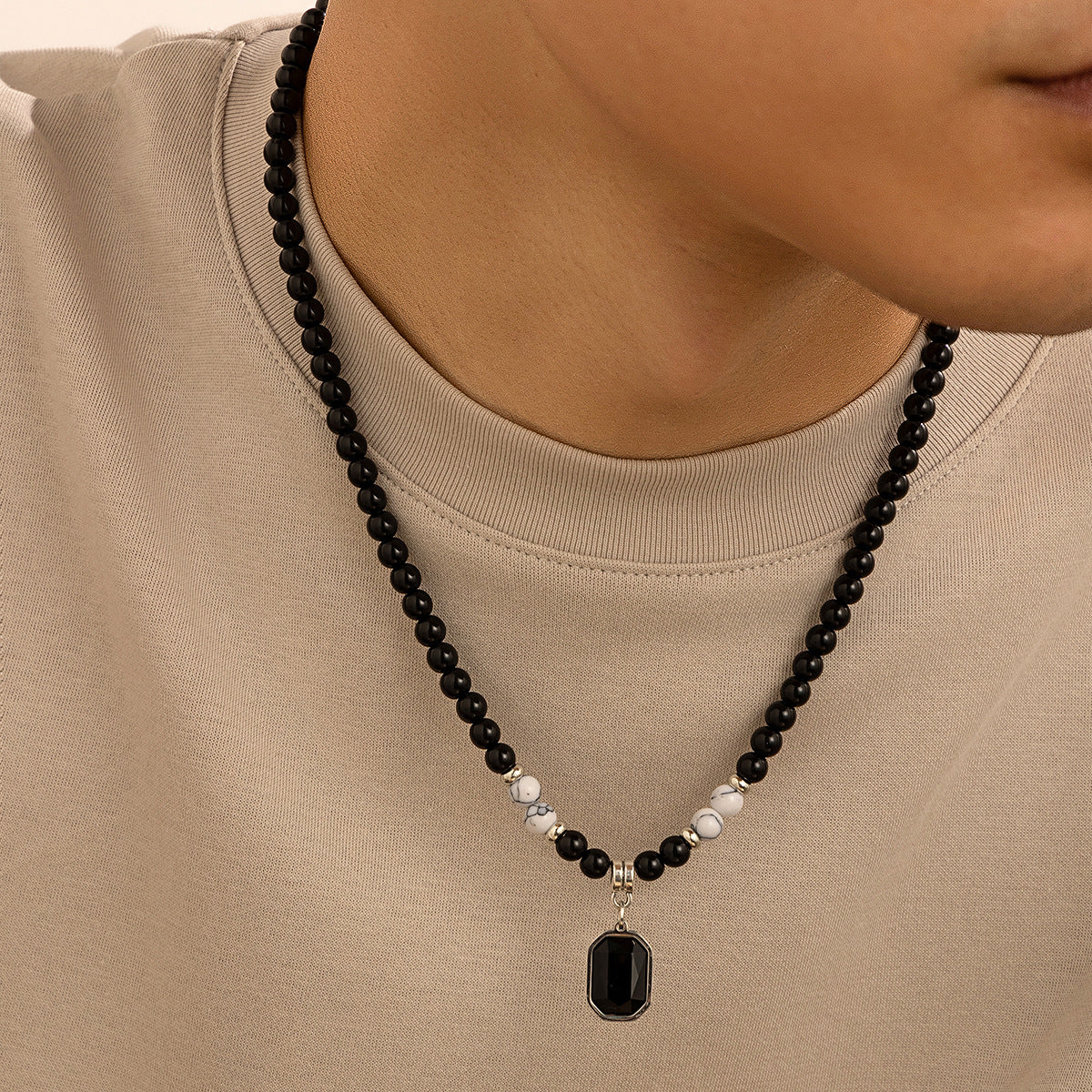 Wholesale men's tiger stone beaded necklace clavicle chain