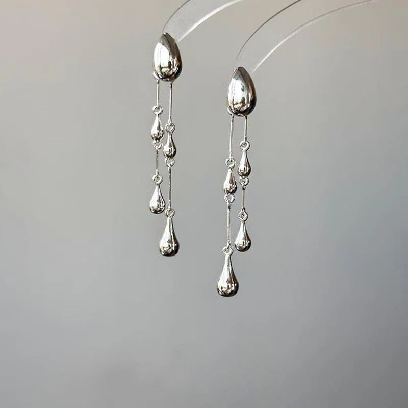 Wholesale Alloy Silver Teardrop Tassel Earrings