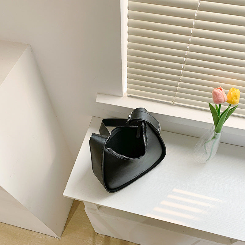 Wholesale Fashion Simple Retro Underarm Shoulder Bag