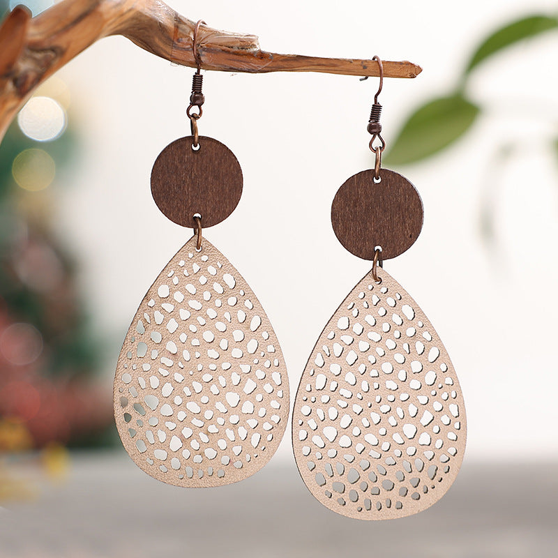 Wholesale Vintage Hollow Spider Web Spliced Wood Chip Leather Earrings