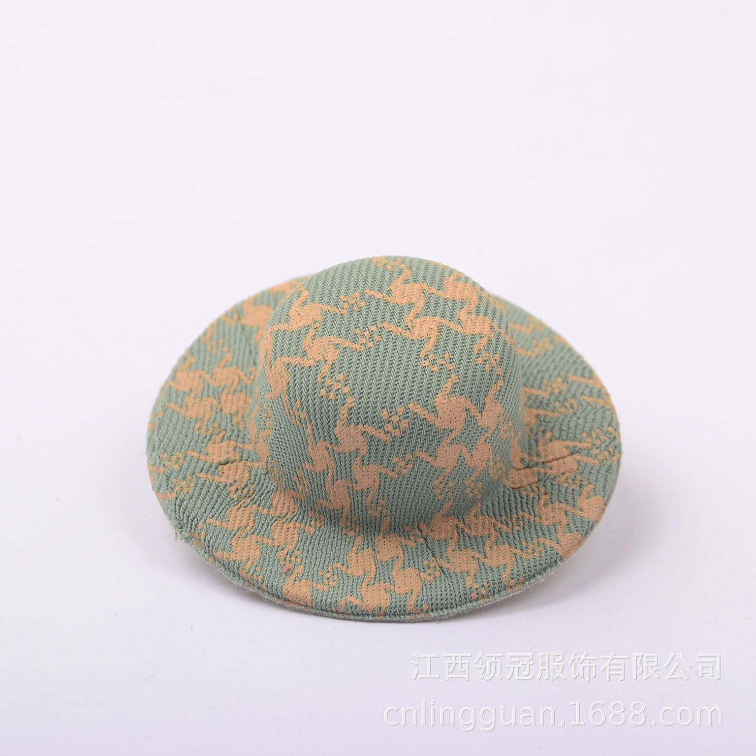 Wholesale Mobile phone pendant perfume holder hat ornaments doll accessories diy hand-made Meng Qiqi hat vintage printing 5.8CM