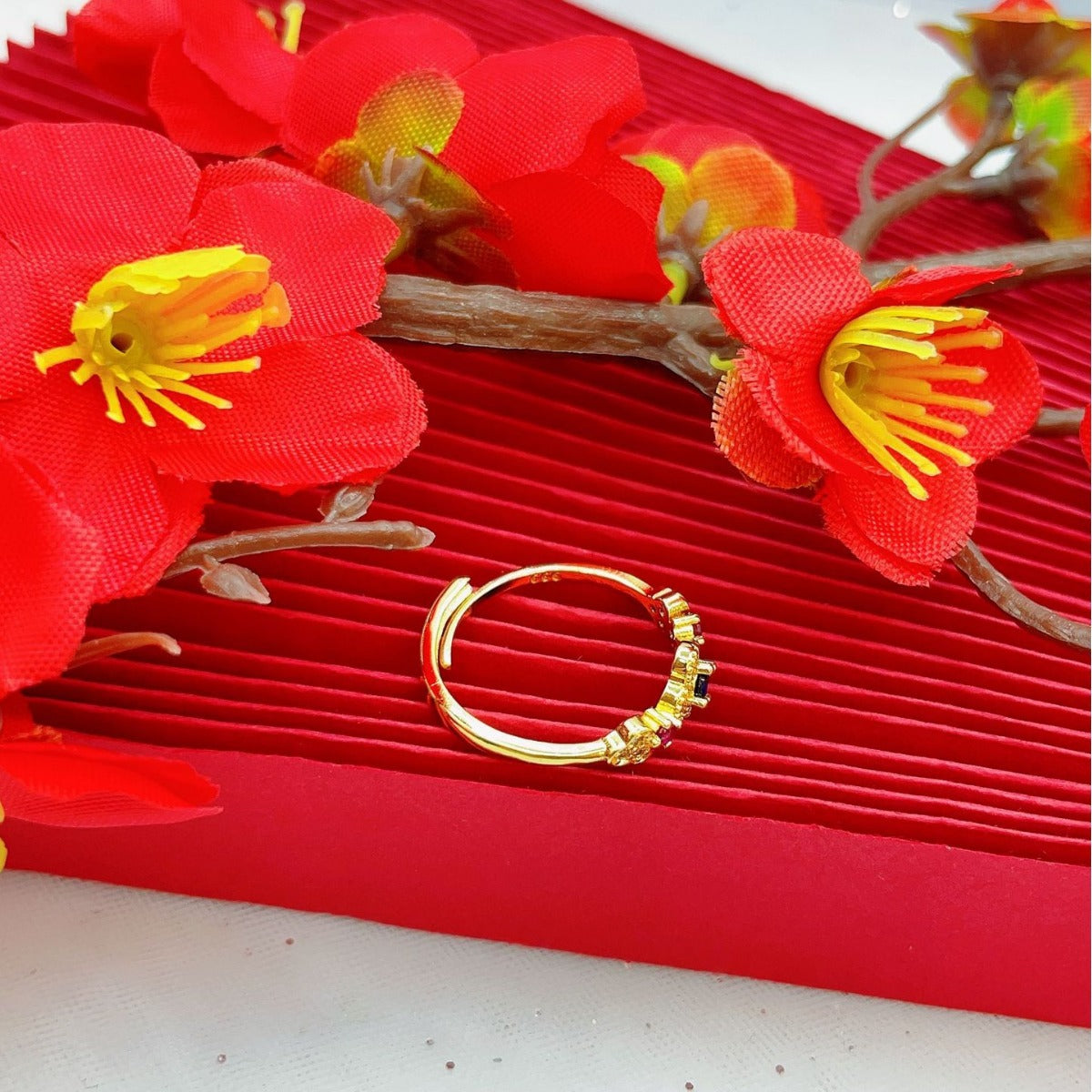 Wholesale Flowing Color Gemstone Ring