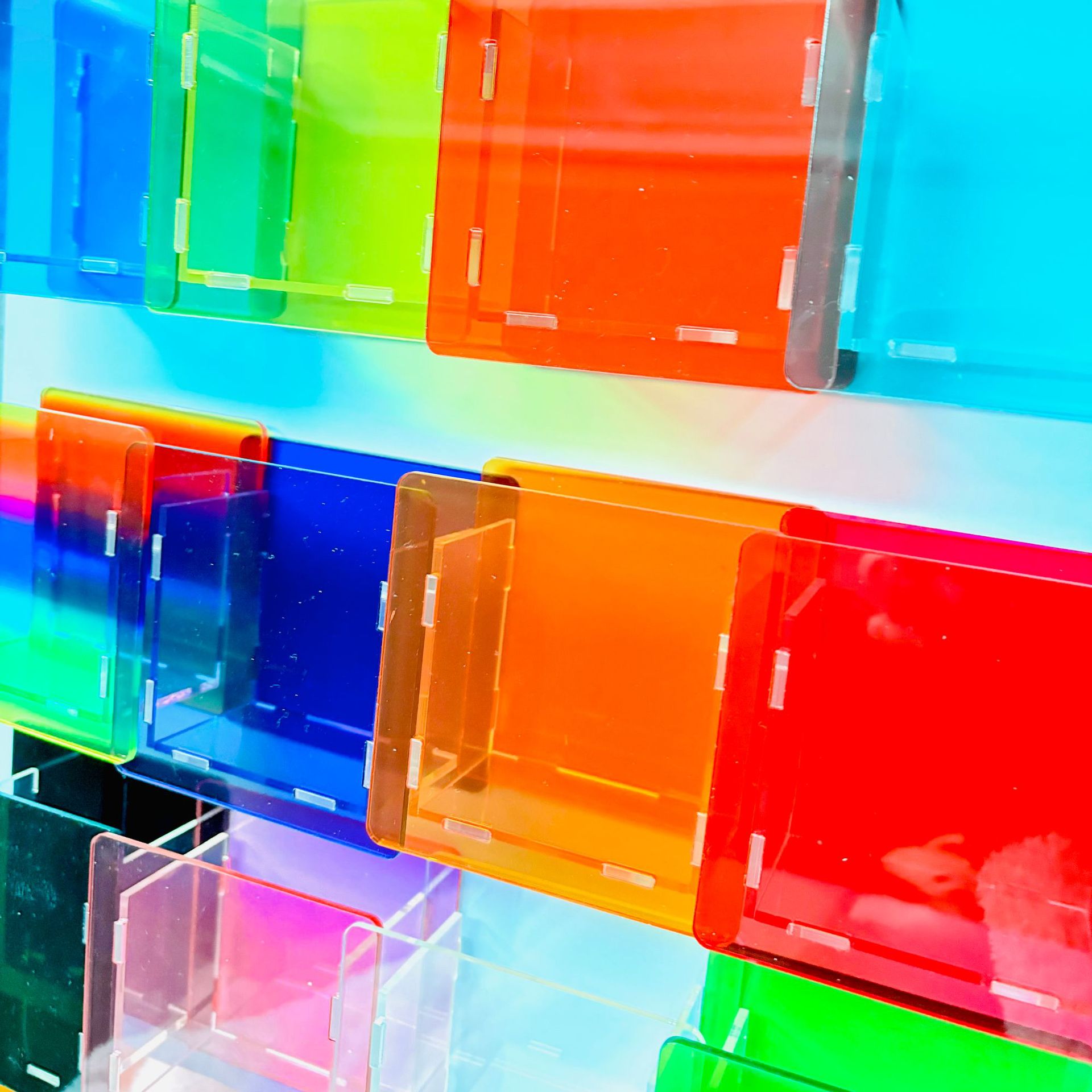 Wholesale 10cm stationery solid color jelly color transparent acrylic pen holder