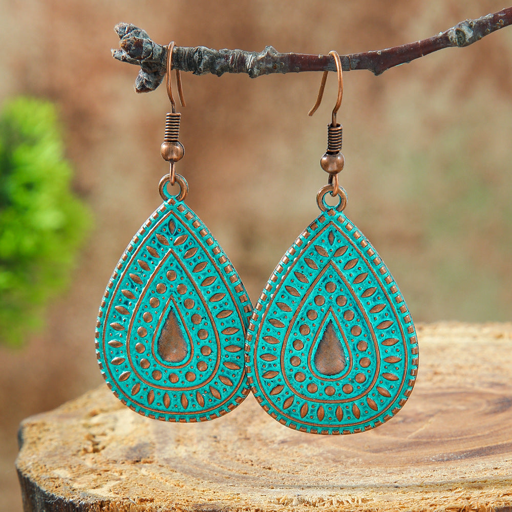 Wholesale Stylish Bohemian Hollow Out Alloy Earrings Retro Geometric Leaves Design Drop Earrings For Women Trendy Fashion Jewelry Accessory