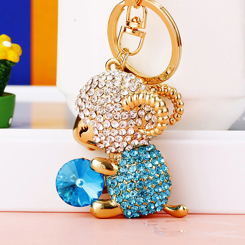 Wholesale Chic Metal Lucky Sheep Keychain Rhinestone Car Key Accessory Bag Charm Gift