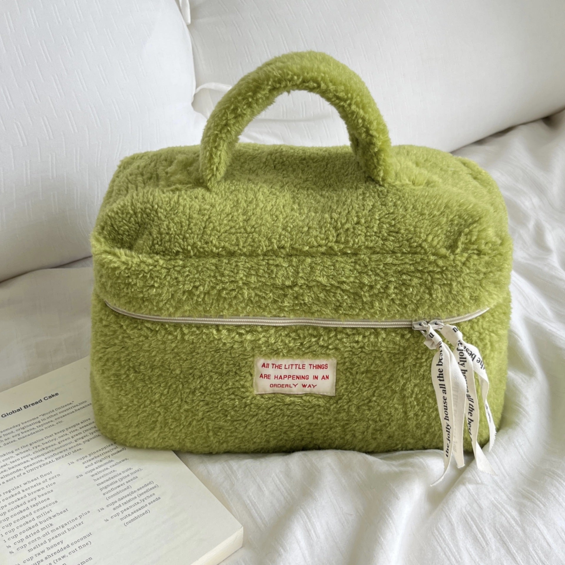 Wholesale Plush Makeup Bags, Wash Bags, Large Capacity Portable Travel Storage Bags