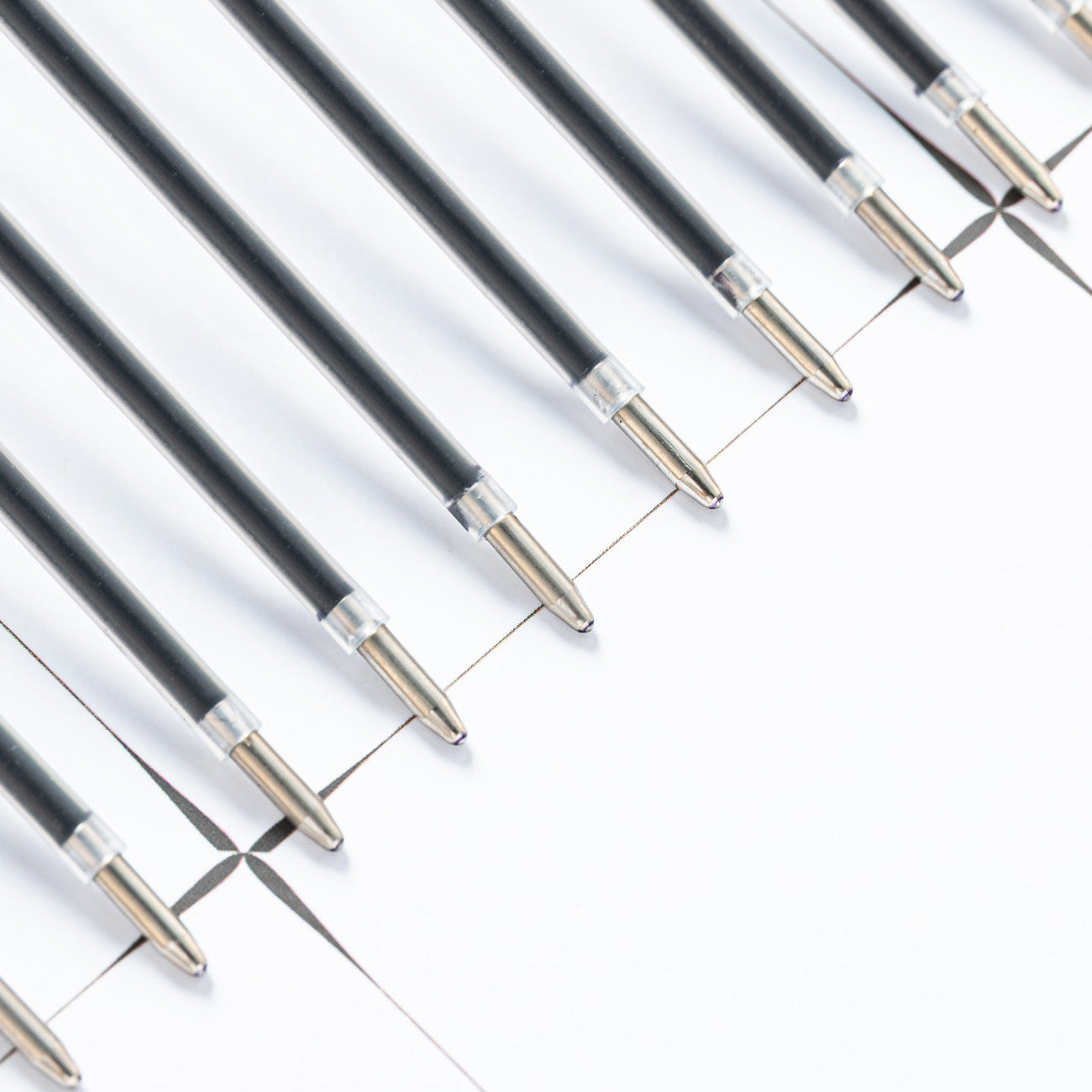 Wholesale 1.0mm Replacement Plastic Ballpoint Pen Core