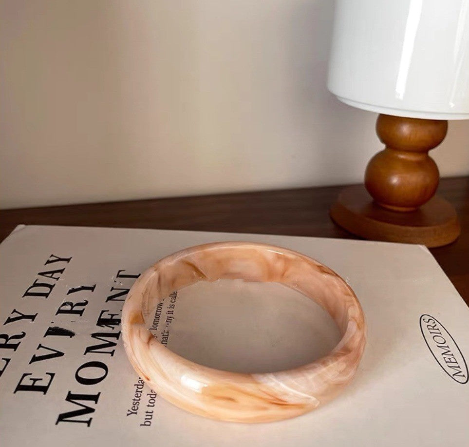 Wholesale Vintage Acrylic Geometric Irregular Ring Resin Bracelet