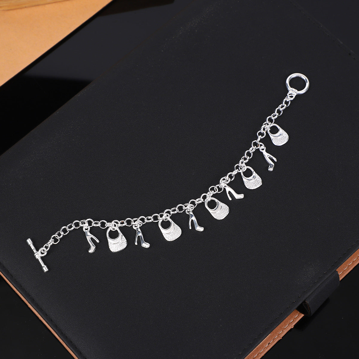 Wholesale Fashionable and personalized niche high-end bracelet