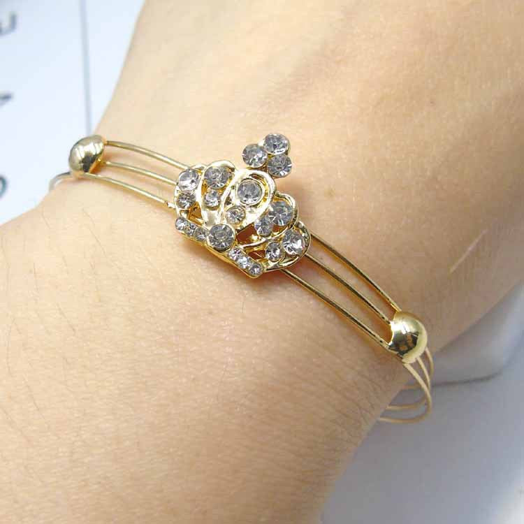 Wholesale Exquisite Crown Shaped Alloy Jewelry Set of Four Pieces