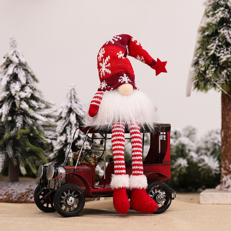 Wholesale Christmas Scene Decoration Props, Illuminated Sitting Posture, Knitted Forest Man Fabric Figurines