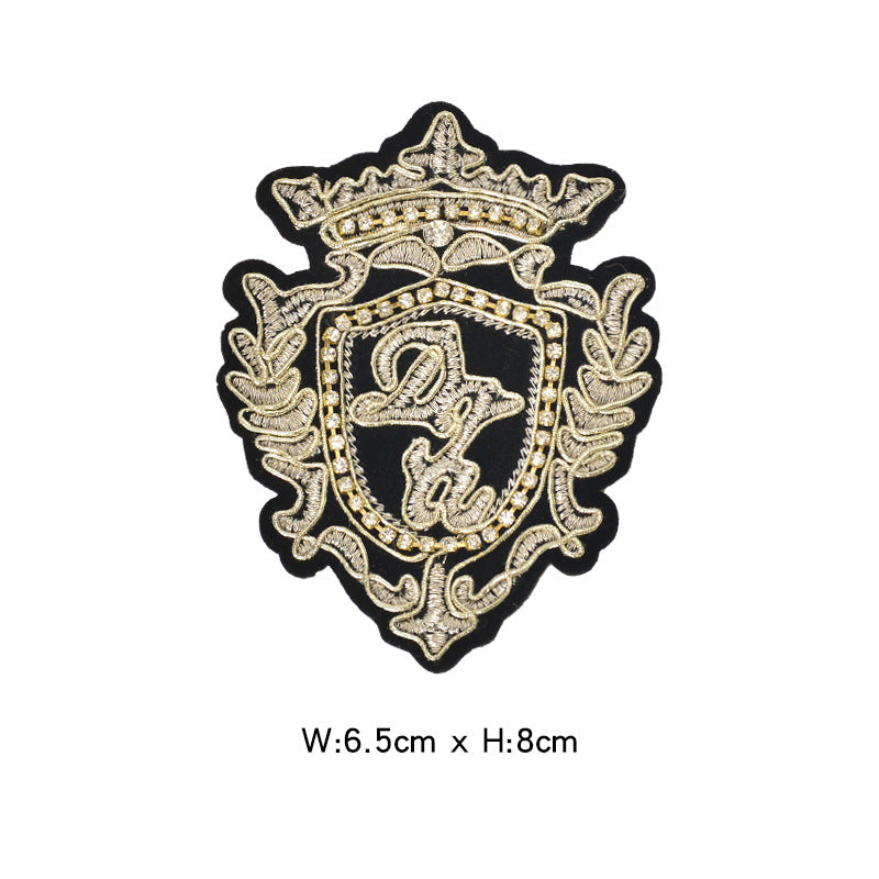 Wholesale College Style 3D Embroidered Tiger Badge Patch Beaded Felt Applique Fashion Accessory For Suit Or Towel Boutique Resale Gift